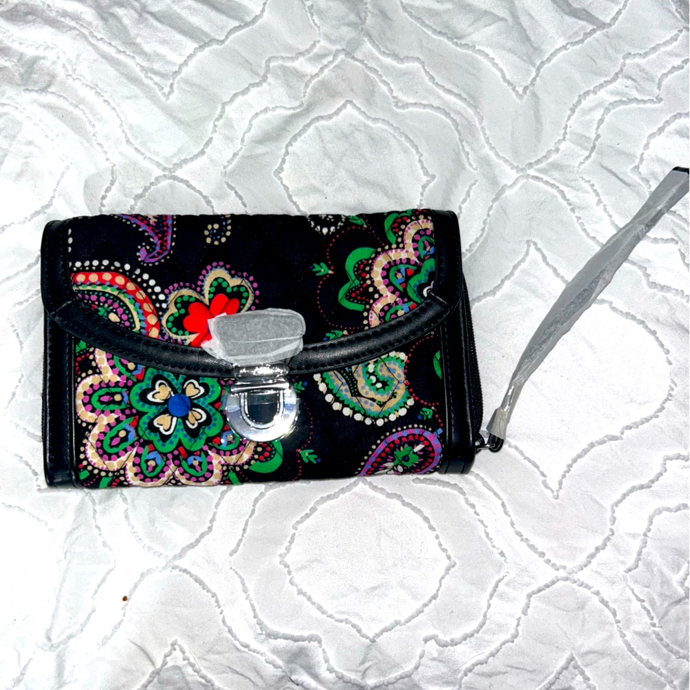 Vera Bradley RFID Grab & Go Wristlet in Signature Cotton, Pattern Kiev Paisley
